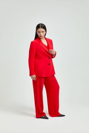 61199 0510 SCARLET RE